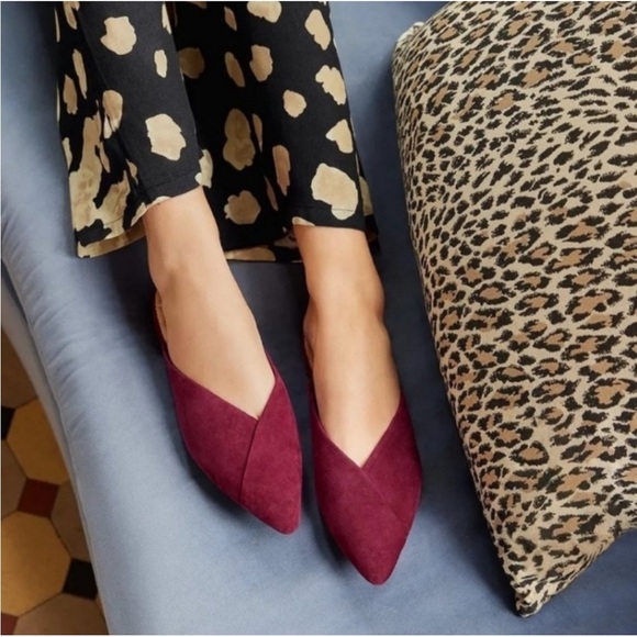 Birdies The Swan Suede Slide Pointed Toe Mule In Cranberry 9 - Picture 1 of 6